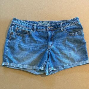 FADED GLORY Jean Shorts Cuffed Hem Denim Shorts Size 14